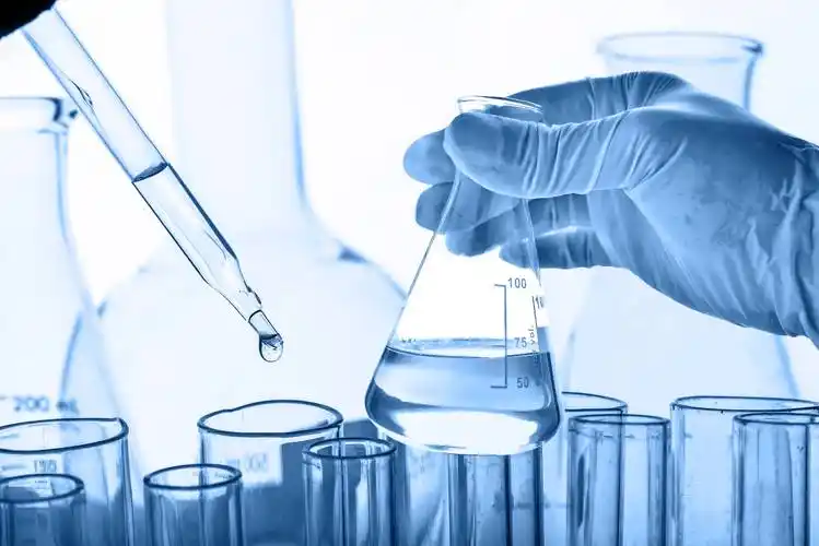 À quoi sert l’acétate d’isobutyle ?